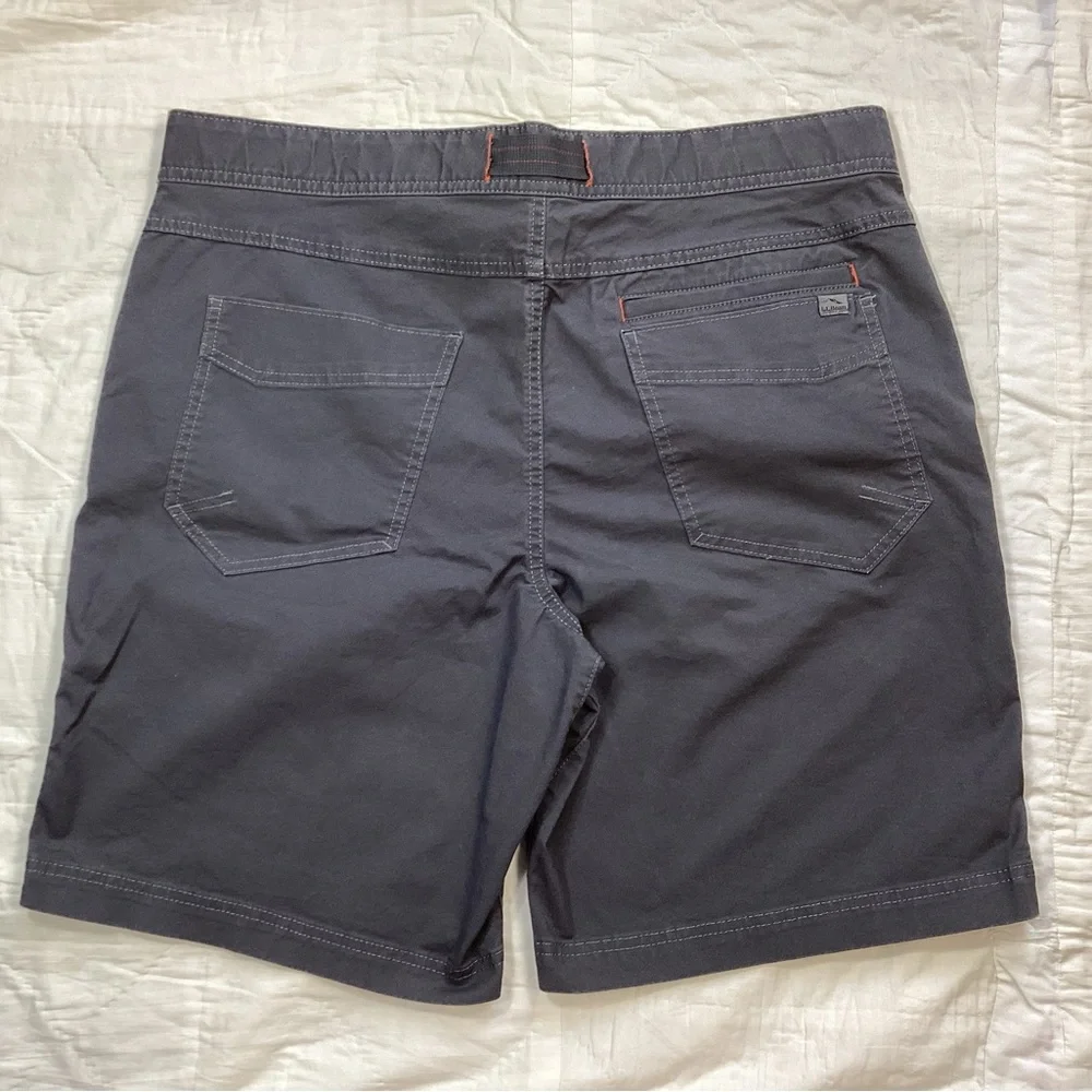 Mens LL‎ Bean Traverse Crag Belted Canvas Hiking Shorts Dark Gray 38.